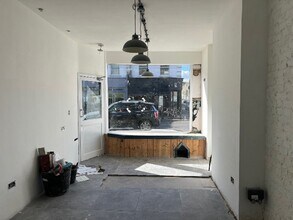 42-42A Lower Richmond Rd, Londres à louer Photo de l’immeuble– Image 2 sur 3