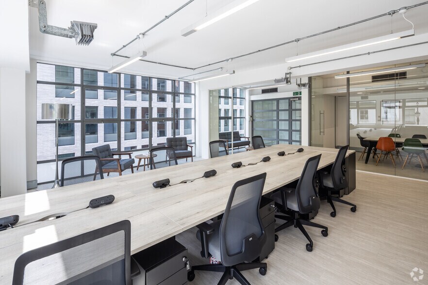 76-78 Charlotte St, Londres à louer - Photo intérieure – Image 3 sur 7