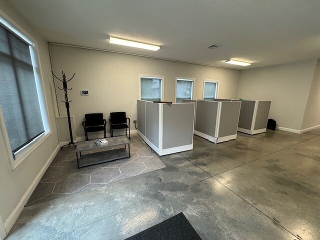 685 South St, Wrentham, MA à louer - Photo intérieure – Image 3 sur 26