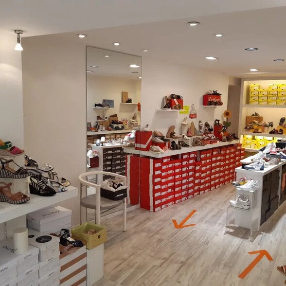 Local commercial dans Quimper à louer - Photo de l’immeuble – Image 2 sur 2
