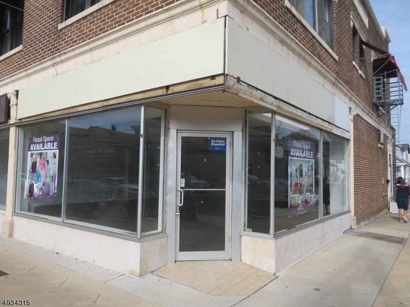 327-335 Raritan Ave, Highland Park, NJ à louer Photo de l’immeuble– Image 1 sur 1