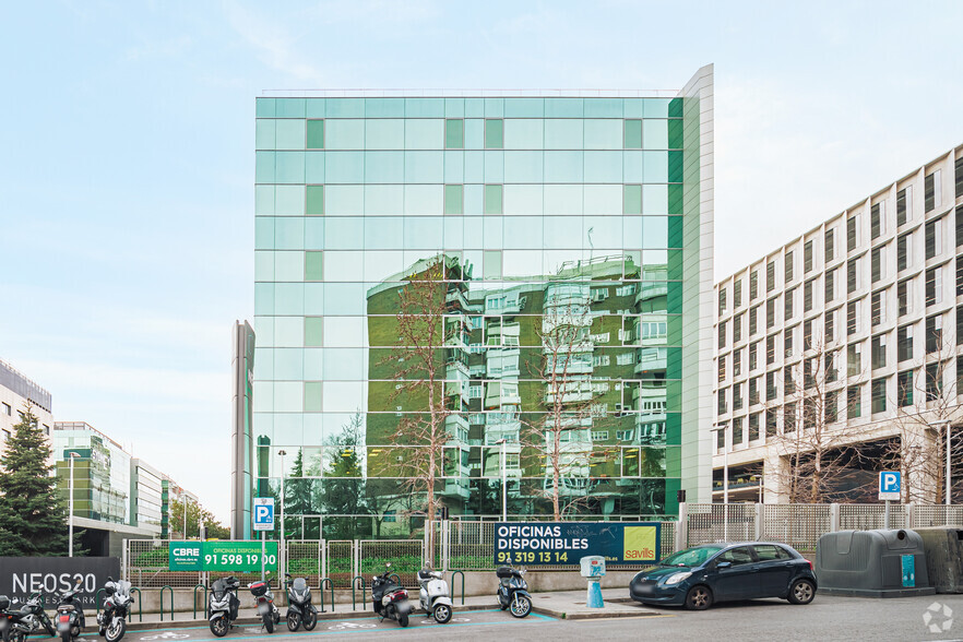Avenida de Manoteras, 20, Madrid, Madrid à louer - Photo de l’immeuble – Image 2 sur 6