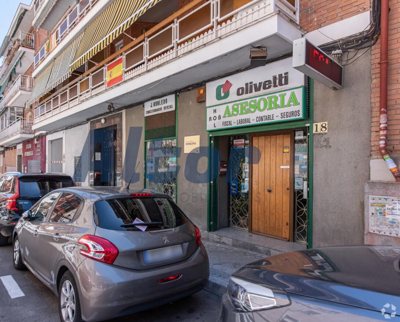 Immeuble residentiel dans Madrid, Madrid à vendre Photo intérieure– Image 1 sur 2