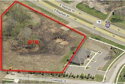 6200 Pine Hollow Dr, East Lansing, MI à louer - Photo de l’immeuble – Image 2 sur 3