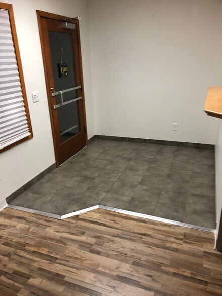 6368 Elm St, North Branch, MN à vendre - Photo de l’immeuble – Image 3 sur 56