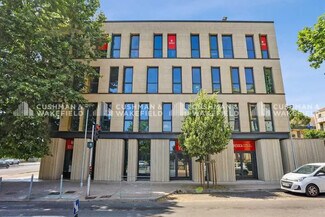 Plus de détails pour 36 Route De Galice, Aix-en-Provence - Bureau à louer