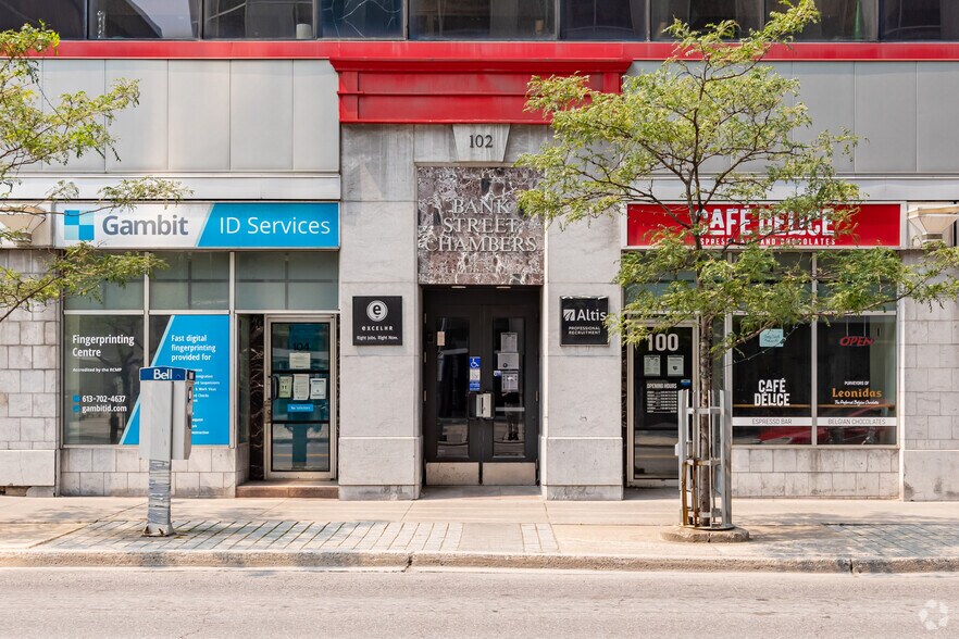 102 Bank St, Ottawa, ON à vendre - Photo de l’immeuble – Image 3 sur 4