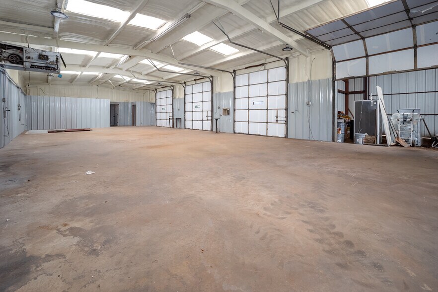 1402 Veterans Memorial Hwy, Blanchard, OK à vendre - Photo de l’immeuble – Image 3 sur 43