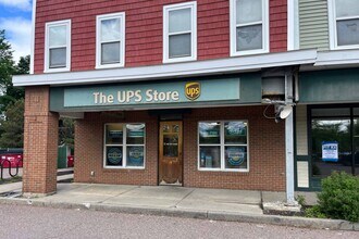 4 Carmichael St, Essex Junction, VT à louer Photo intérieure– Image 2 sur 2