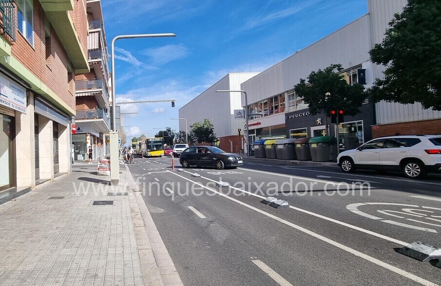 Immeuble residentiel dans Gavà, Barcelona à vendre - Photo de l’immeuble – Image 3 sur 4