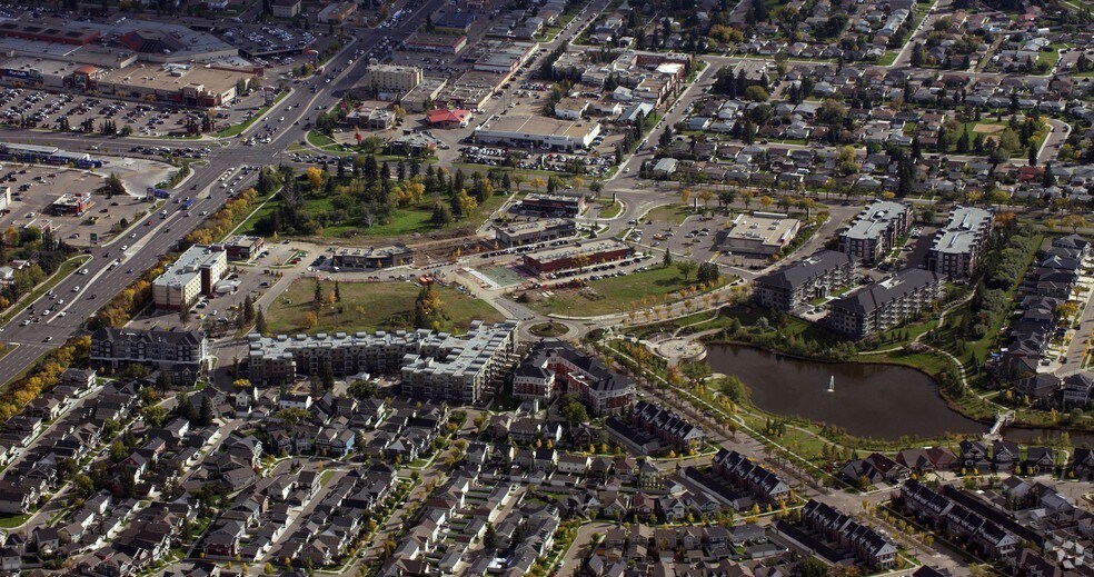 10210 137th Ave NW, Edmonton, AB à louer - Aérien – Image 2 sur 6