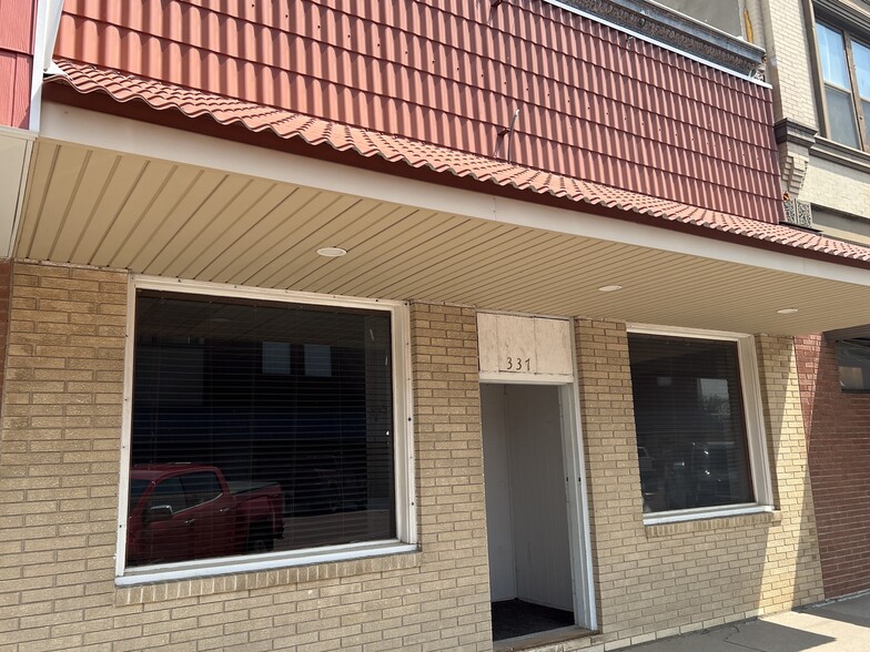 337 2nd, Dodge, NE à vendre - Photo de l’immeuble – Image 2 sur 6