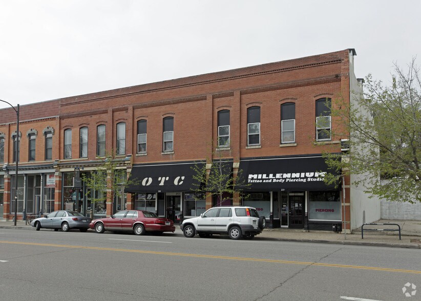 211-217 Jefferson St, Fort Collins, CO à vendre - Photo principale – Image 1 sur 3