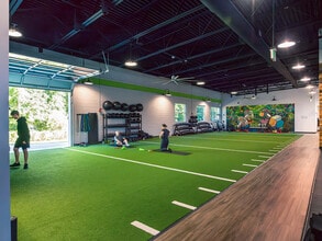 2780 W Florida 426, Oviedo, FL à vendre Photo intérieure– Image 1 sur 2