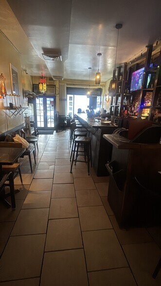 650 Tenth Ave, New York, NY à louer - Photo de l’immeuble – Image 2 sur 29