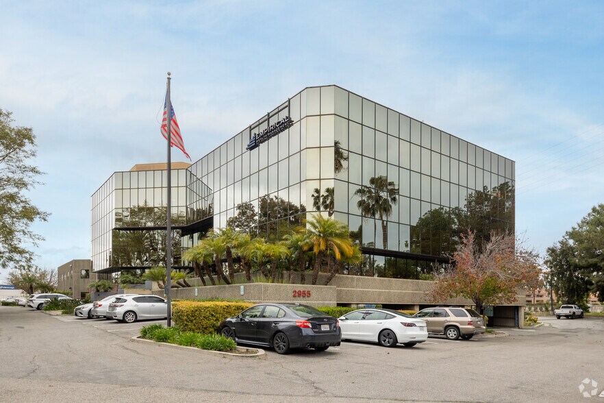 2955 Main St, Irvine, CA à louer - Photo principale – Image 1 sur 23