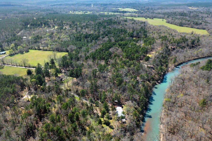 68438 Eagle Creek Dr, Smithville, OK à vendre - Photo principale – Image 1 sur 36