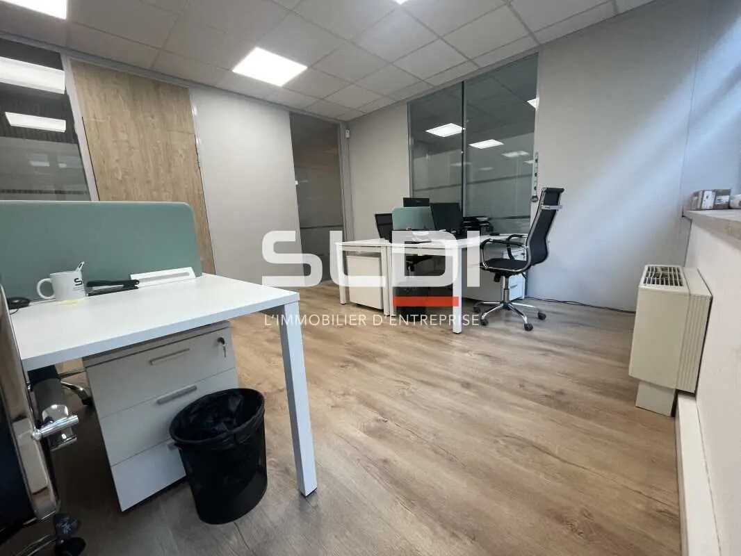 Bureau dans Lyon à louer Photo de l’immeuble– Image 1 sur 6