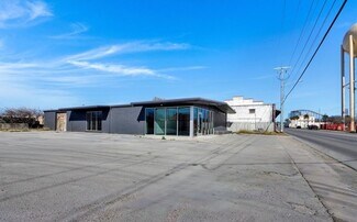 Plus de détails pour 404 W Kingsbury St, Seguin, TX - Local commercial à vendre