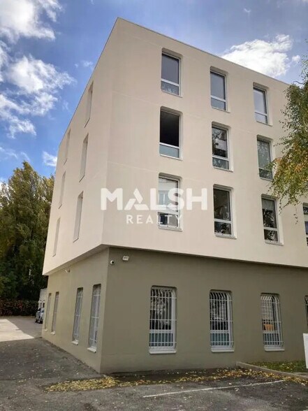 Bureau dans Villeurbanne à vendre - Photo de l’immeuble – Image 3 sur 9