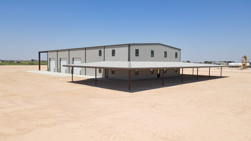 4513 County Rd 128, Midland, TX à louer - Photo principale – Image 1 sur 32