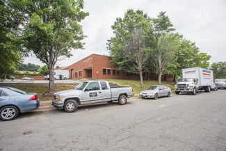 Plus de détails pour 6825 Hill Park Dr, Lorton, VA - Local d'activités à louer