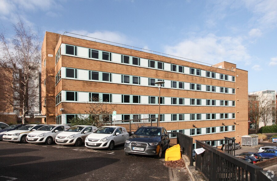 Redcliffe Way, Bristol à louer - Photo de l’immeuble – Image 3 sur 4