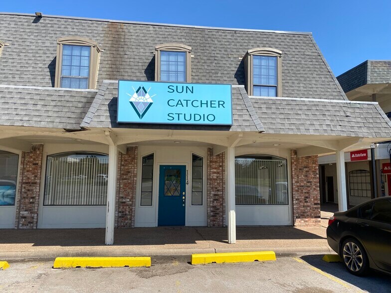 2301 Midwestern Pky, Wichita Falls, TX à louer - Photo de l’immeuble – Image 2 sur 30