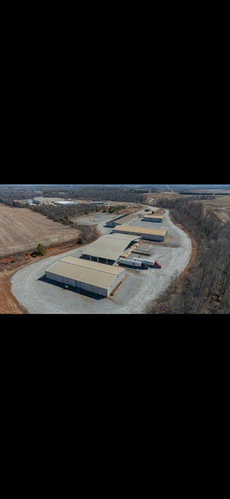 Plus de détails pour 2815 Woodtech Dr, Newton, NC - Industriel/Logistique à vendre