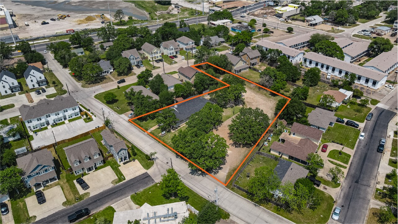3205 Lakeview St, Bryan, TX à vendre Photo principale– Image 1 sur 12