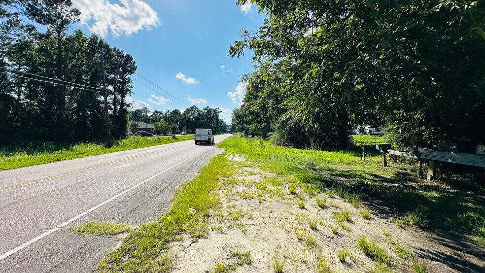 1120 Village Rd NE, Leland, NC à vendre - Photo de l’immeuble – Image 3 sur 5