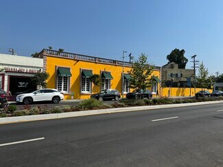 Plus de détails pour 8435 Melrose Ave, West Hollywood, CA - Local commercial à vendre