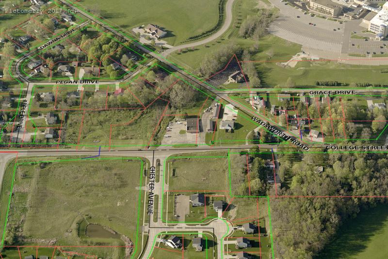 812 College St, Wadsworth, OH à vendre - Aérien – Image 2 sur 5