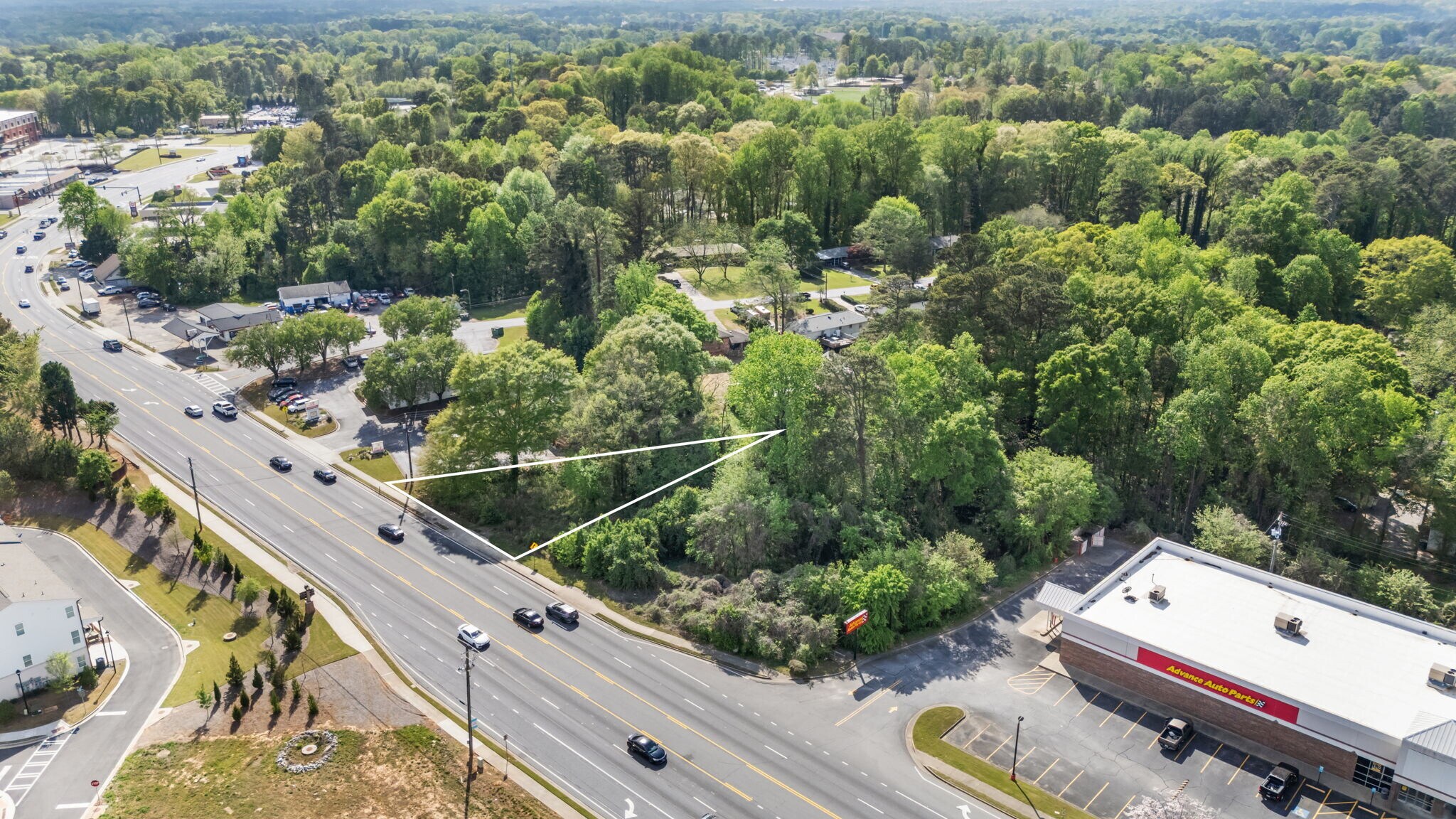 4895 Lawrenceville Hwy NW, Lilburn, GA à vendre Photo principale– Image 1 sur 7