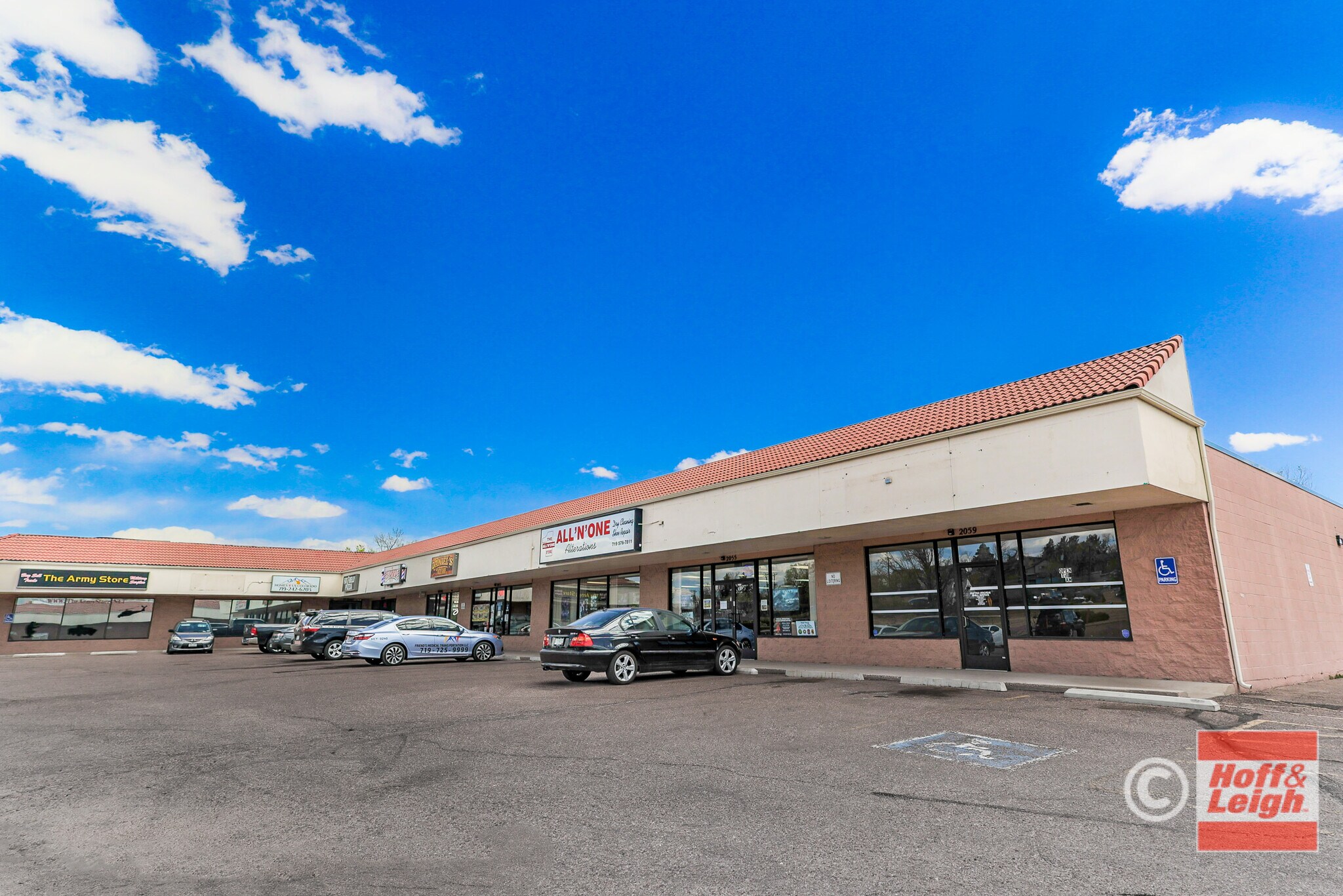 2027-2035 B St, Colorado Springs, CO à vendre Photo de l’immeuble– Image 1 sur 20