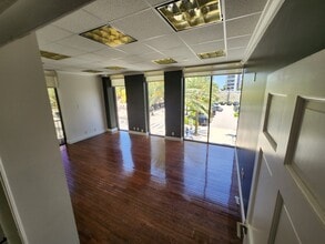 100 S Dixie Hwy, West Palm Beach, FL à louer Photo de l’immeuble– Image 1 sur 1