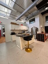 610 Elm St, McKinney, TX à louer Photo intérieure– Image 1 sur 5