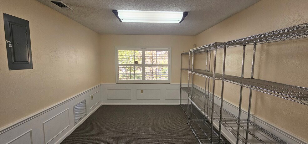 1488 Seminola Ave, Casselberry, FL à louer - Photo intérieure – Image 3 sur 11