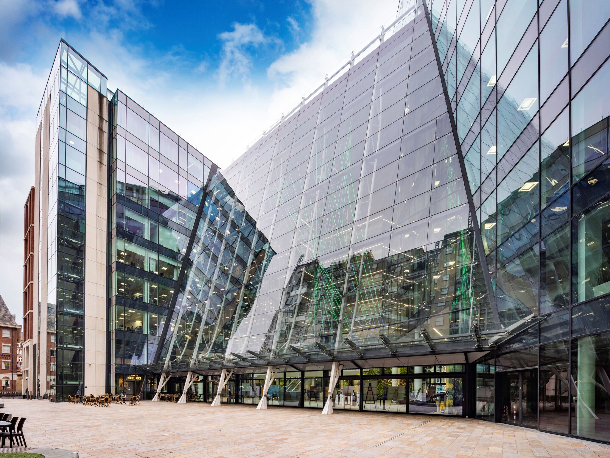 29 Wellington St, Leeds à louer Photo principale– Image 1 sur 27