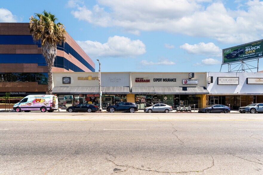 15143-15153 Ventura Blvd, Sherman Oaks, CA à vendre - Photo de l’immeuble – Image 3 sur 28