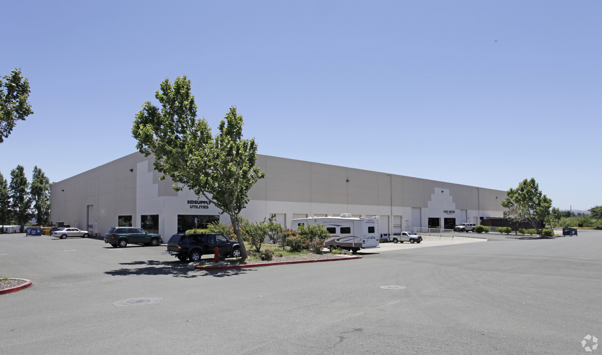 6500-6550 Goodyear Rd, Benicia, CA à louer Photo de l’immeuble– Image 1 sur 7