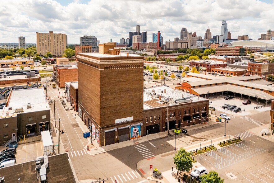 1482 Adelaide St, Detroit, MI à vendre - Photo de l’immeuble – Image 3 sur 5