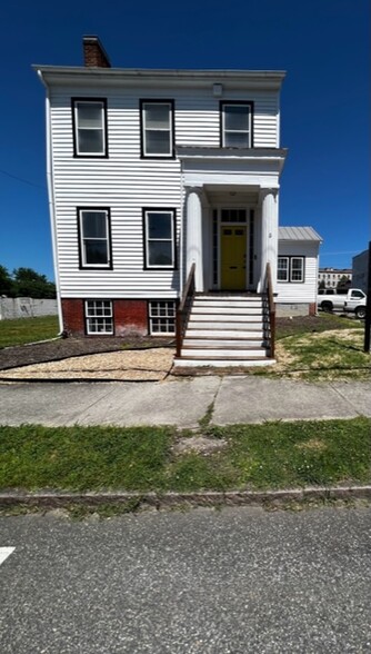215 N Market St, Petersburg, VA à louer - Photo de l’immeuble – Image 1 sur 15