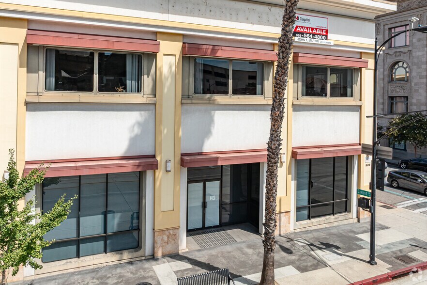 505 E Colorado Blvd, Pasadena, CA à louer - Photo de l’immeuble – Image 3 sur 4