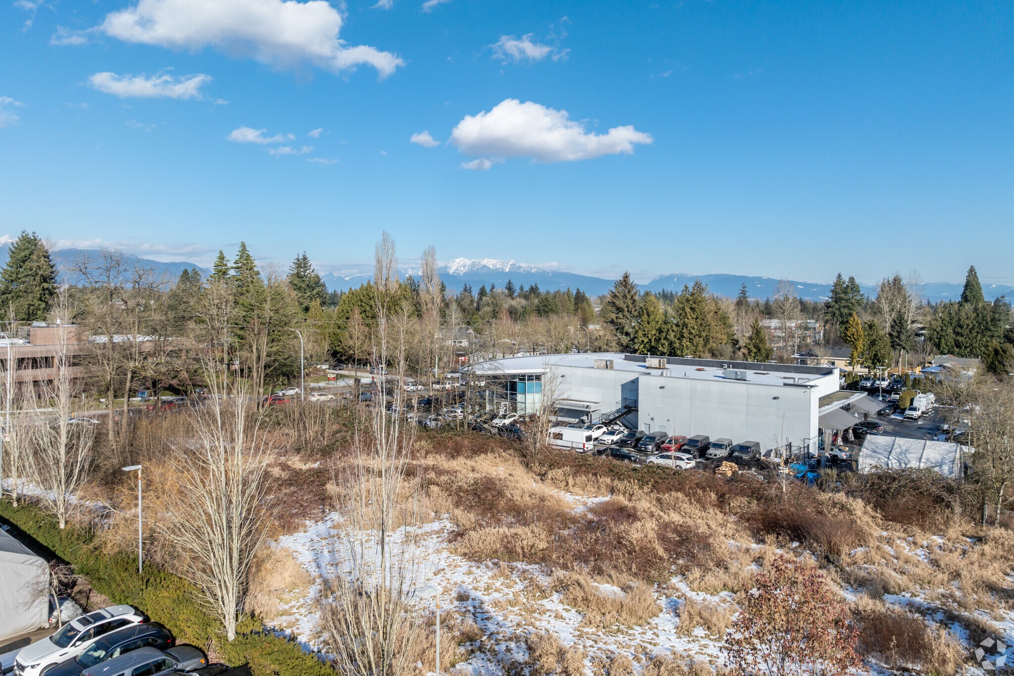 15462 104th Ave, Surrey, BC à vendre Photo de l’immeuble– Image 1 sur 4