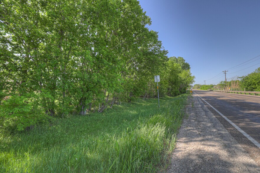 000 FM 1984, Maxwell, TX à vendre - Photo de l’immeuble – Image 3 sur 45