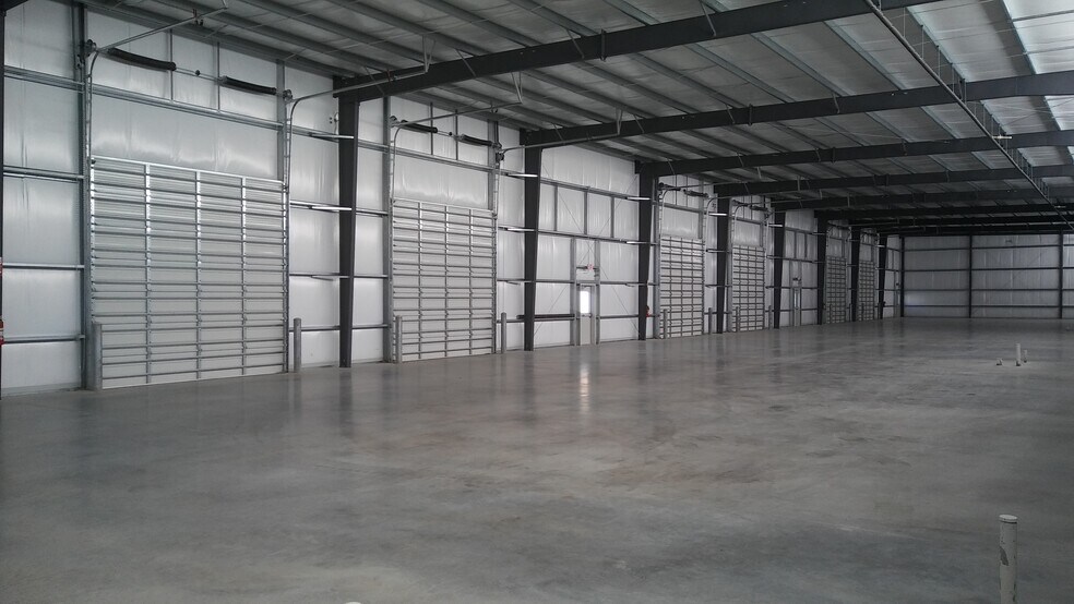 16311-16315 Dundee Rd, Cypress, TX à louer - Photo de l’immeuble – Image 2 sur 8