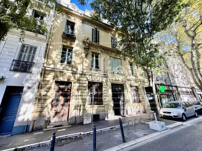 Plus de détails pour Bureau à vendre