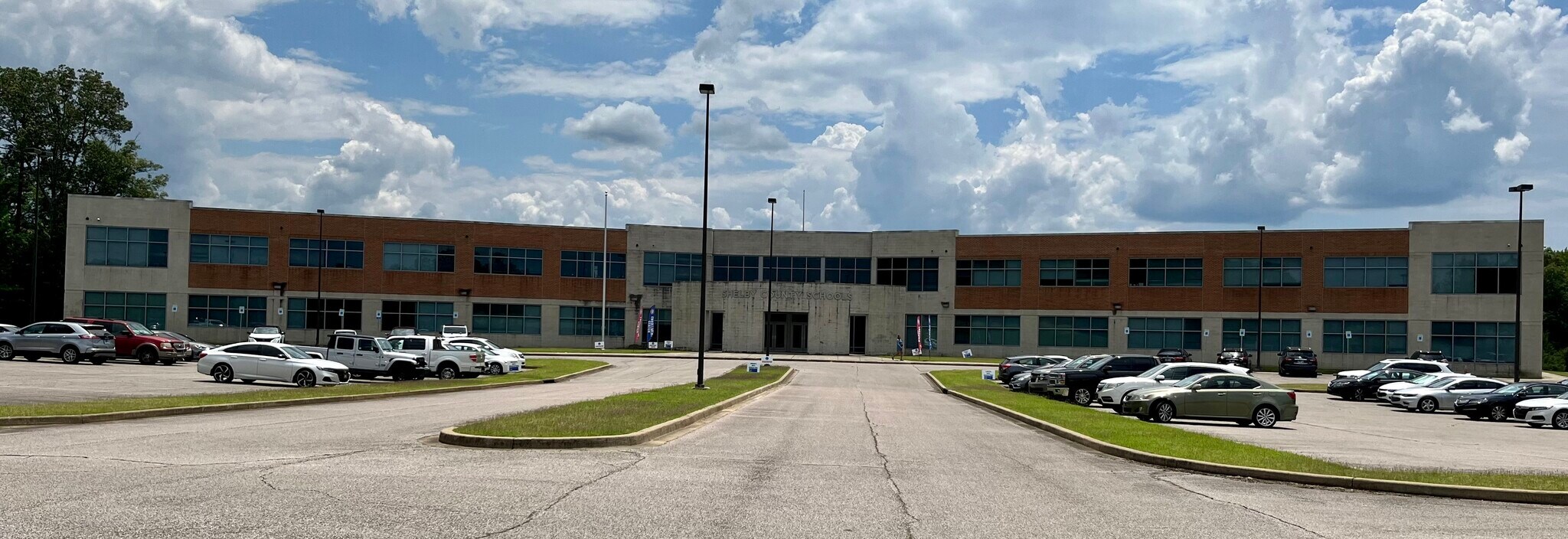 2800 Grays Creek Dr portefeuille de 2 biens à vendre sur LoopNet.fr Photo principale– Image 1 sur 24