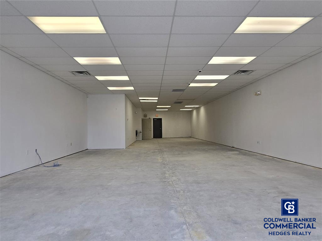 600 Blairs Ferry Rd NE, Cedar Rapids, IA à louer Photo intérieure– Image 1 sur 4